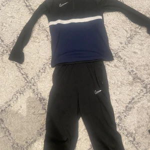 Nike academy dress - Nike academy dress i storlek s  Använd fåtal gånger 