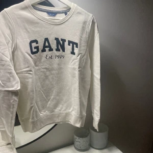 sweatshirt  - Gant sweatshirt i nyskick🤍