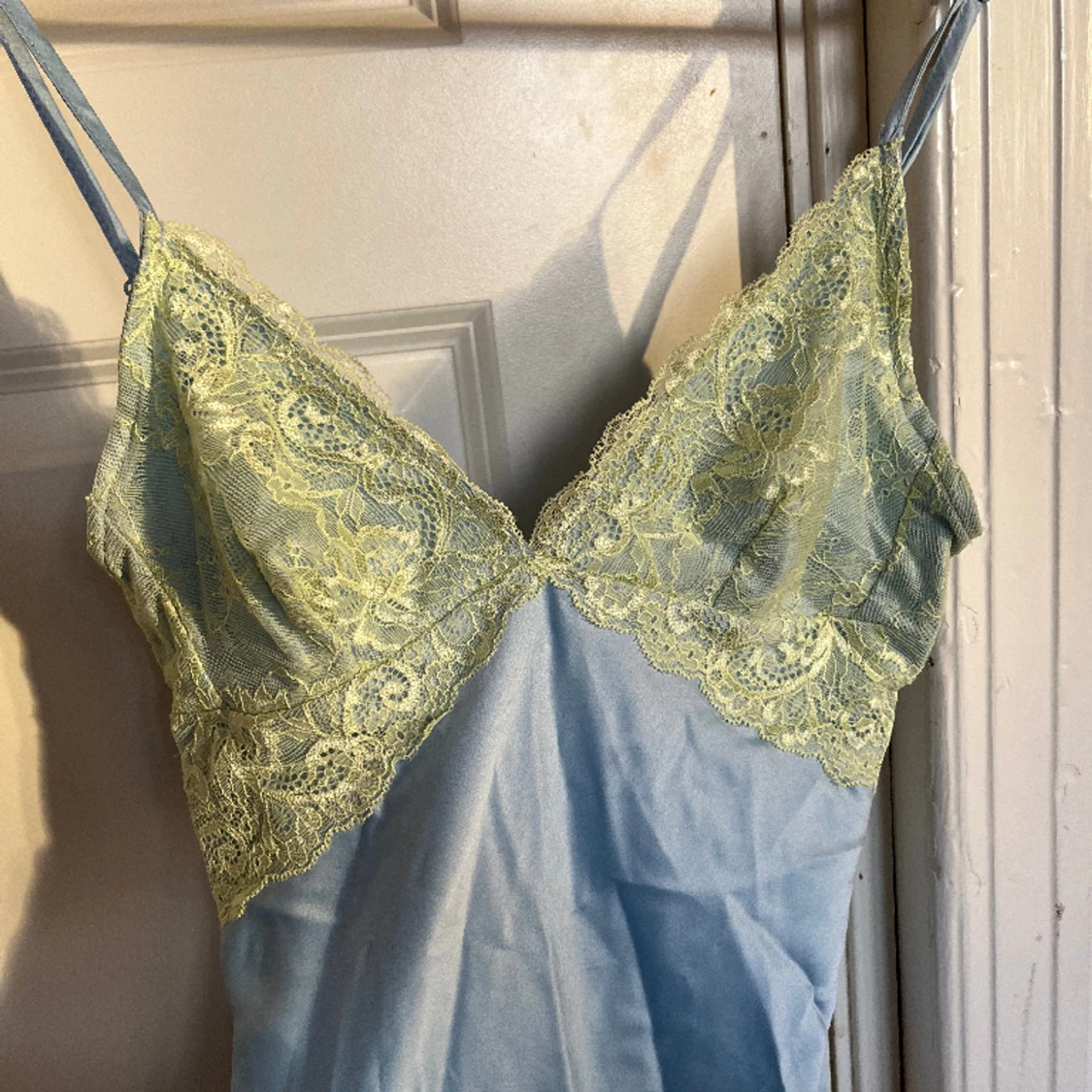 Linne i satin och spets - 91