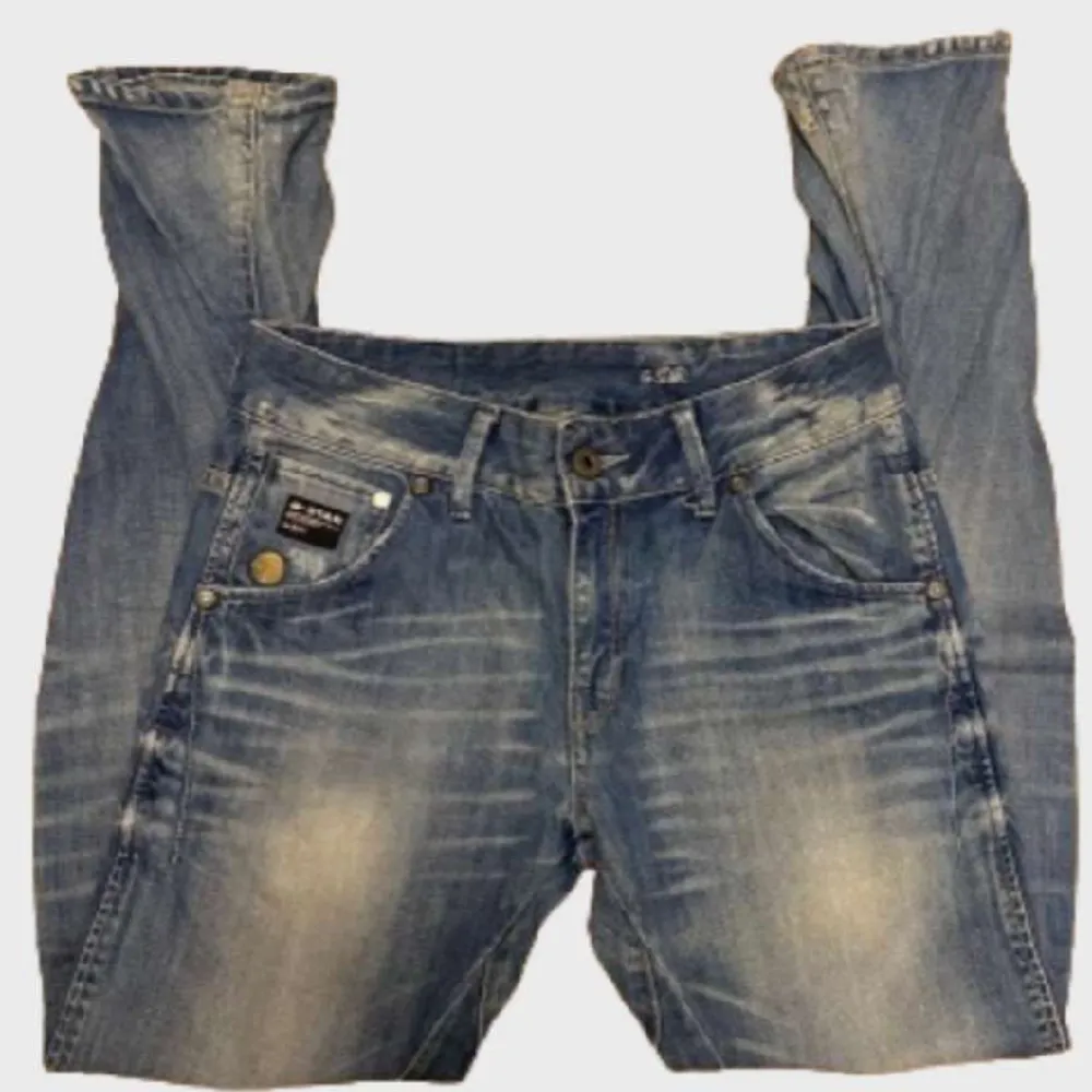 Bra skick✅️✅️ Strl 29x32 Skriv för mer bilder prisförslag byte frågor👆👆👆 Kolla min profil för många fler jeans➡️➡️➡️➡️➡️➡️➡️➡️➡️➡️. Jeans & Byxor.