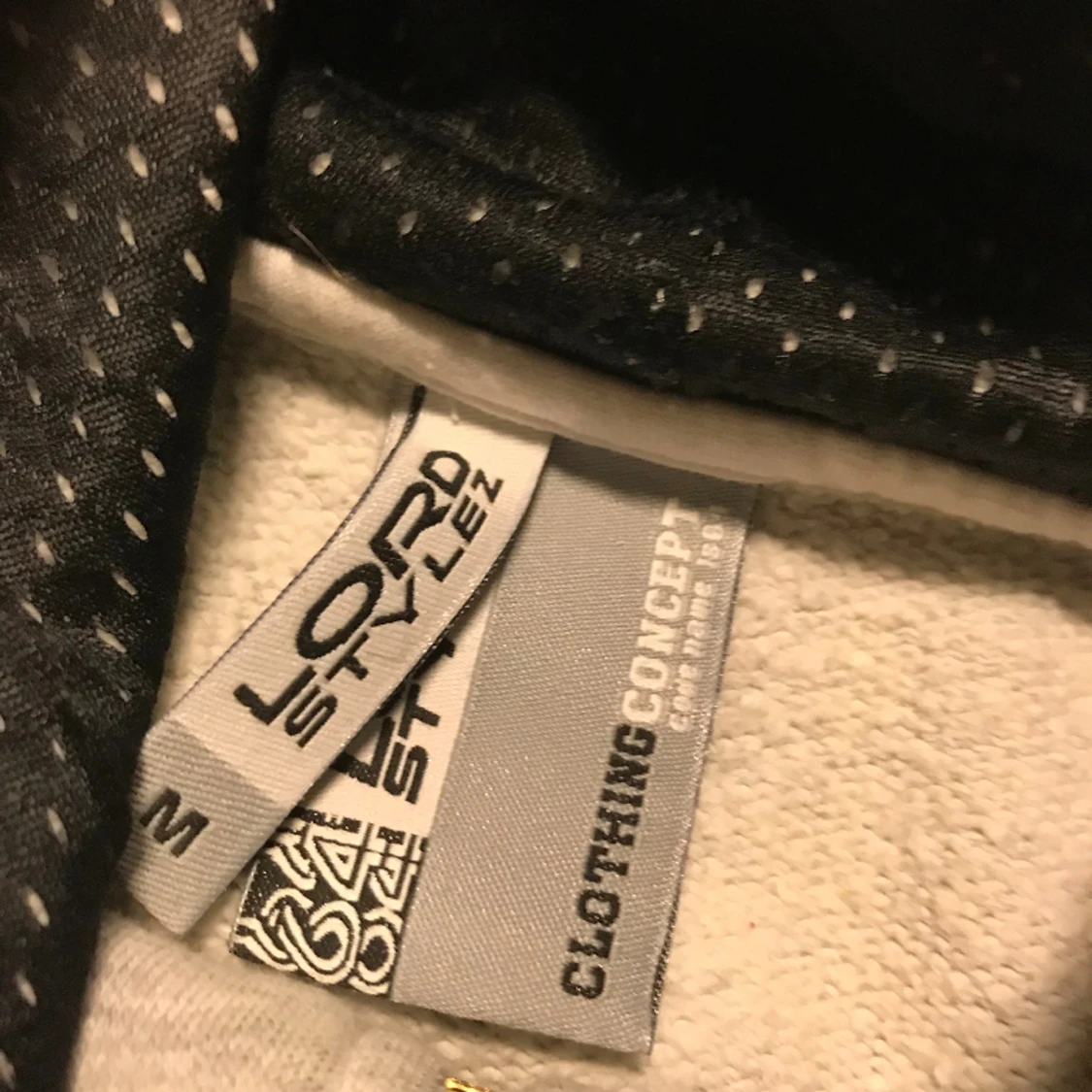 Vintage graphic zip up - 90