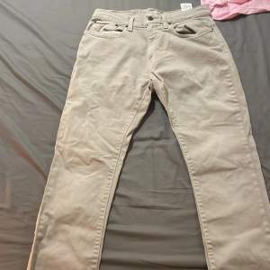 Beige Grant Jeans, W 32, L 32  Modell 405