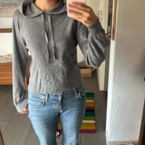 Stickad hoodie  - Fin stickad hoodie! 