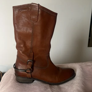 Boots  - Coola boots från tamaris Vintage🤍