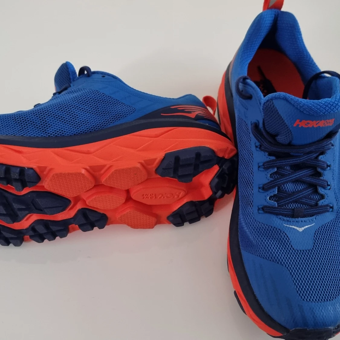 Hoka Challenger Atr