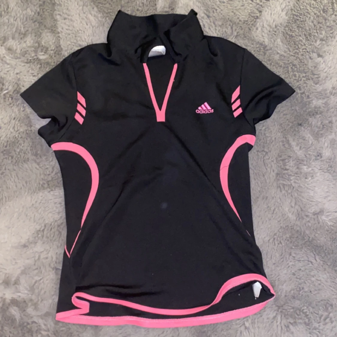 Adidas t shirt  - 90