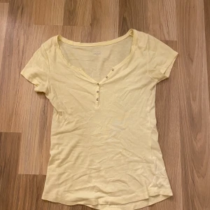 T-shirt - Aldrig använd 