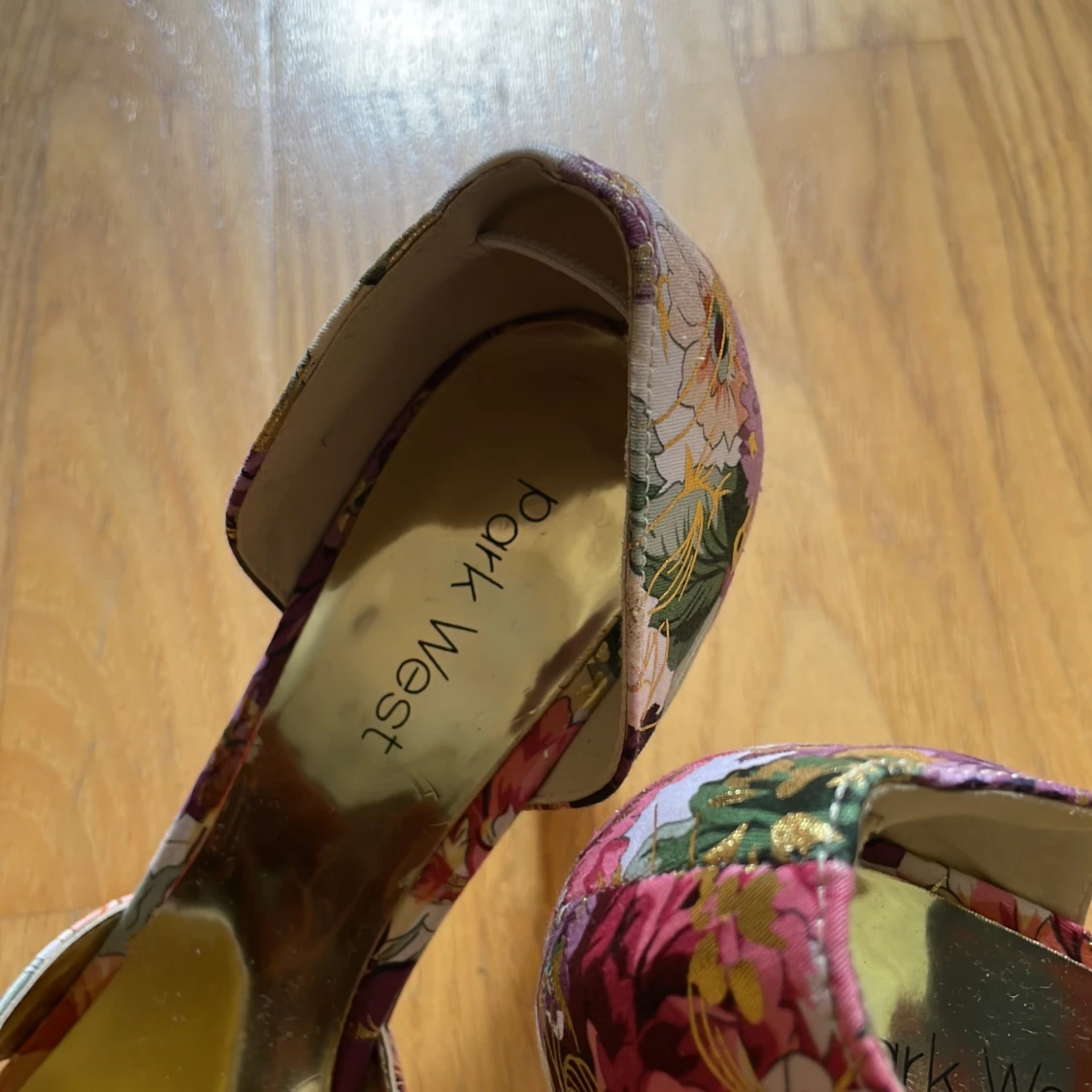 Sommarskor för fest - 93