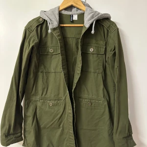 Jacka - Jacka storlek 38