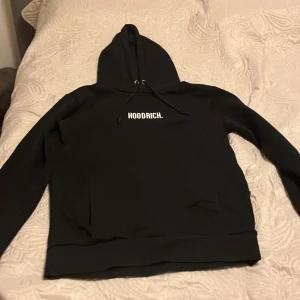 Hoodrich tracksuit - Hoodie och byxor xs Använd fåtal gånger i bra skick