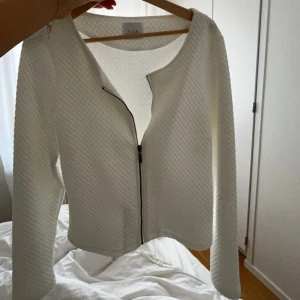 kofta - superfin kofta från vila som ej kommer till användning, endast testas aldrig använd💕💕