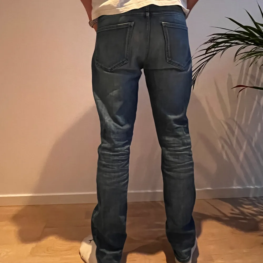 Sköna och snygga jeans från salt. Ordinarie pris 1200kr . Jeans & Byxor.
