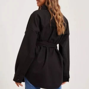 Kappa - Kappa från Nelly ”my dearest schacket” i ganska nyskick. Säljs ej längre. Stor i storleken (passar storlek 34). Nypris 749kr. Gåva vid köp!