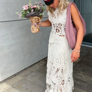 Söker!! - Hej alla snälla fina!! Jag söker detta set från Zara, strl m eller l (38/40). Lmk!!! 😇❤️❤️