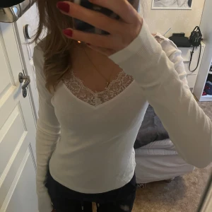 Spets topp - Så fin vit spets topp!❤️