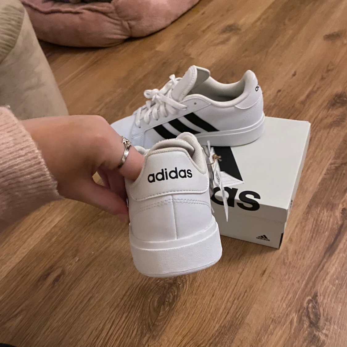 Adidas skor  - 91