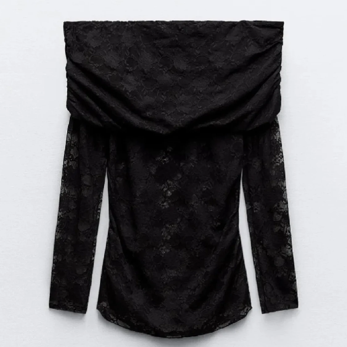 Svart zara spetstopp