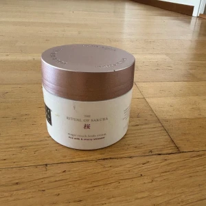 Body scrub  - Fint sick oanvänt 