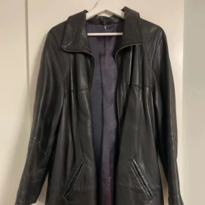 Läderkappa  -  Läderkappa Köpt secondhand 