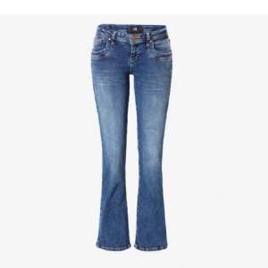 Supersnygga lyb jeans i modellen Valerie💖 aldrig använda bara provade så nyskick💖