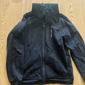 Sail racing tröja - Fin sail racing hoddie/tröja Ej urtvättad  Fint skick 