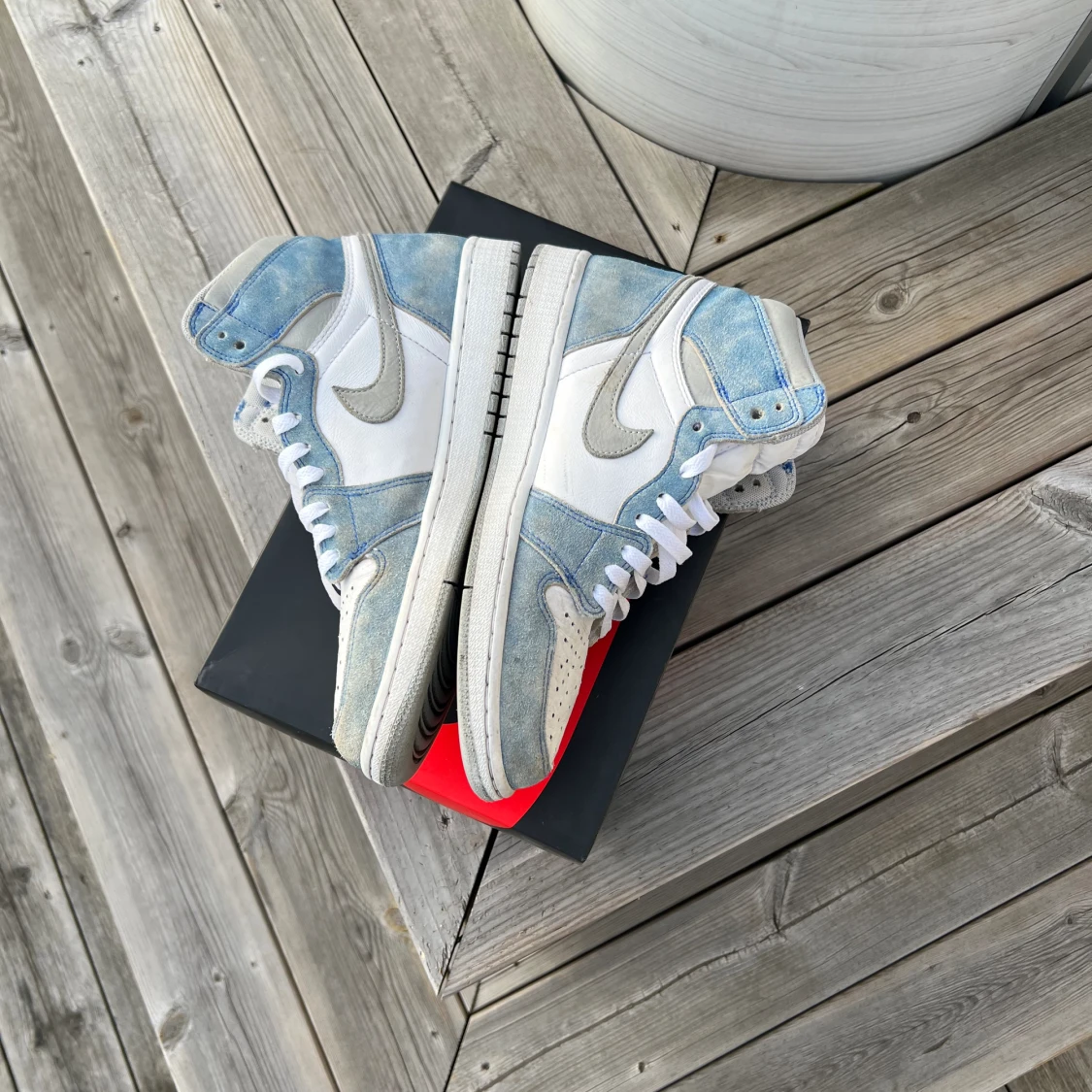 Jordan 1 hyper royal - 91