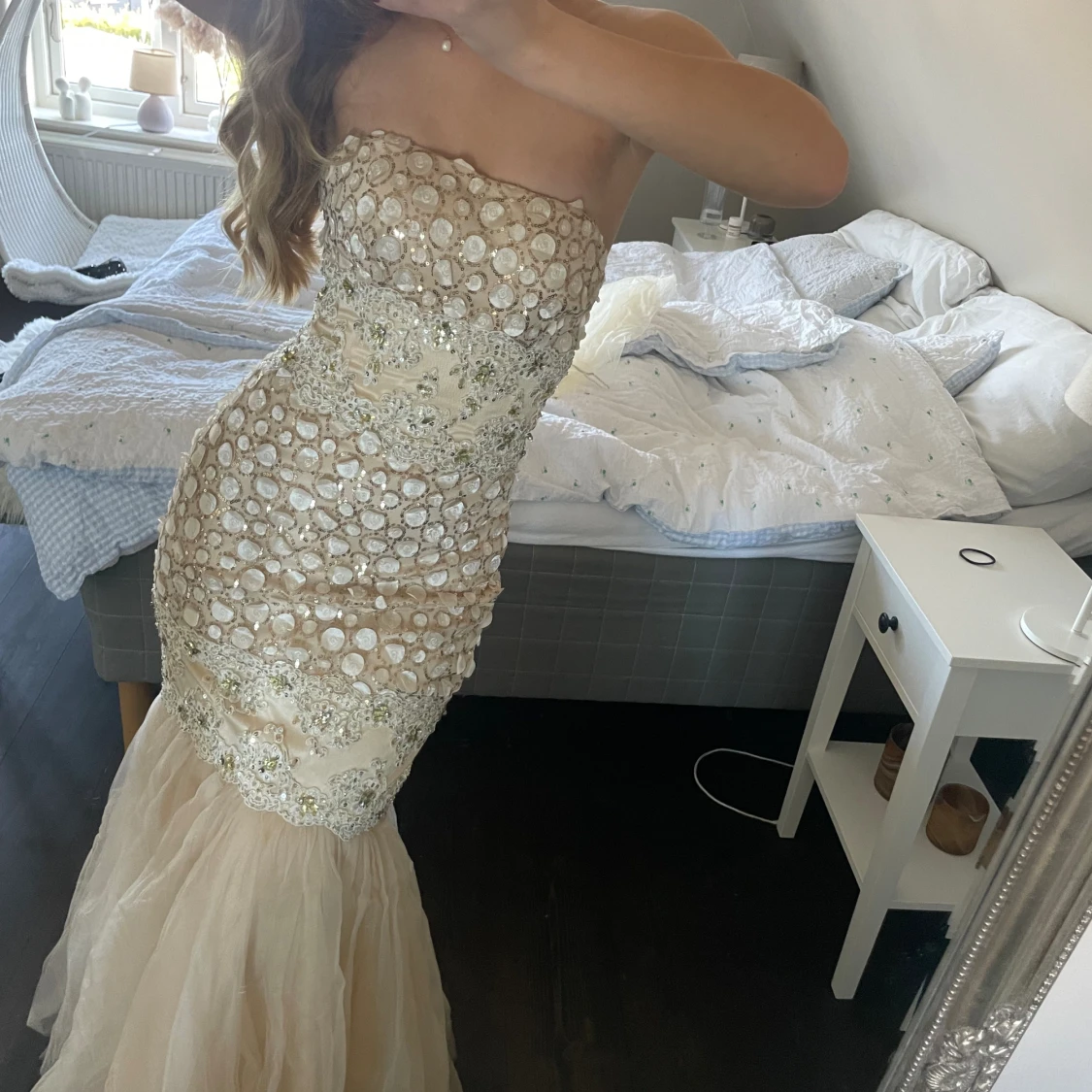 Balklänning guld - 46