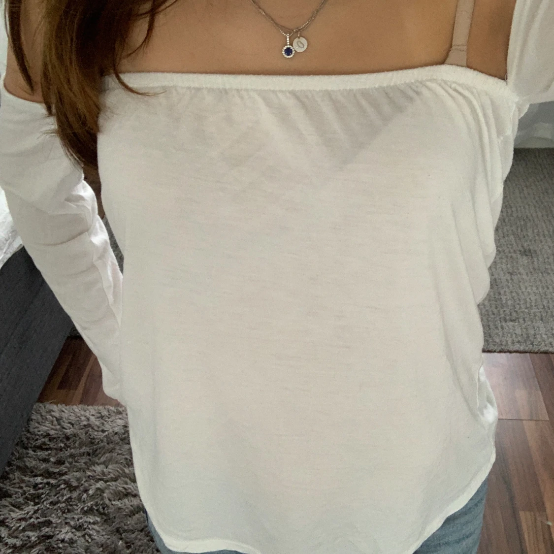 Off-shoulder vit tröja - 90