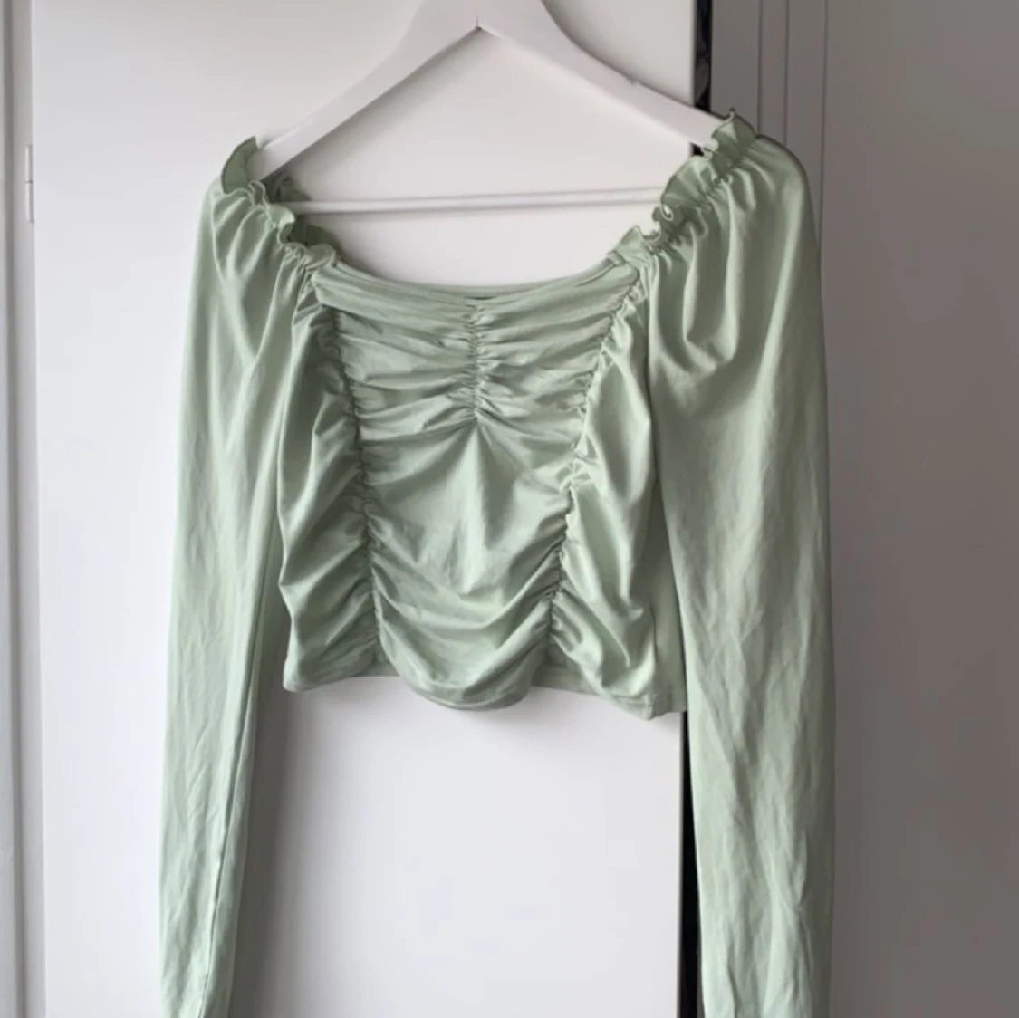 Långärmad, Offshoulder Topp