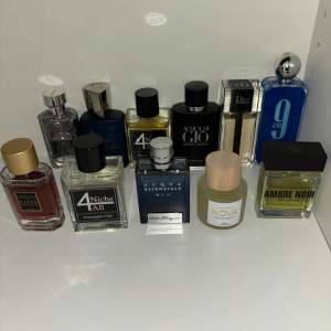 Säljer parfymer och parfymsamples. Kolla in min profil för priser.