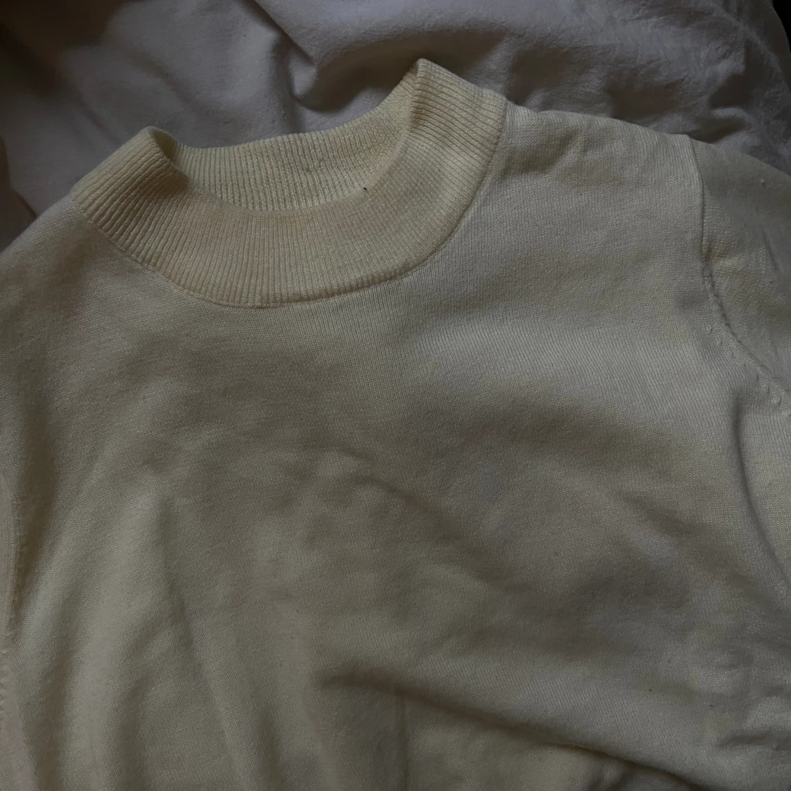 Stickad T-shirt - 91