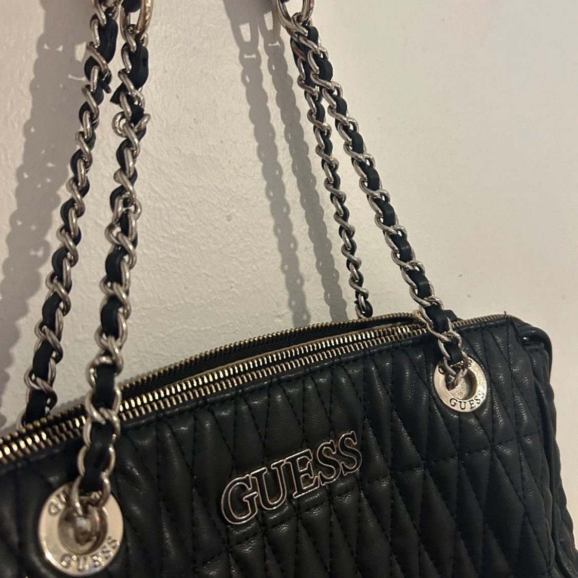 Guess väska  - 90