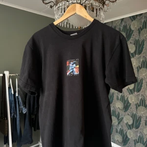 Supreme - Supreme tee köpt i nyc Size L Bra skick! 