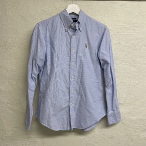 Ralph Lauren - Ralph Lauren skjorta i storlek XS.