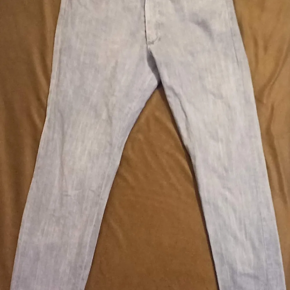 Hope reed jeans så snygga,dyra i inköp,som nya.Ljusblå w 29. Jeans & Byxor.