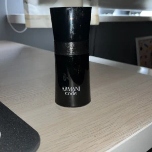 Armani code  - Säljer Armani code parfym. Ungefär halva kvar. Pris går att diskutera vid snabb affär.