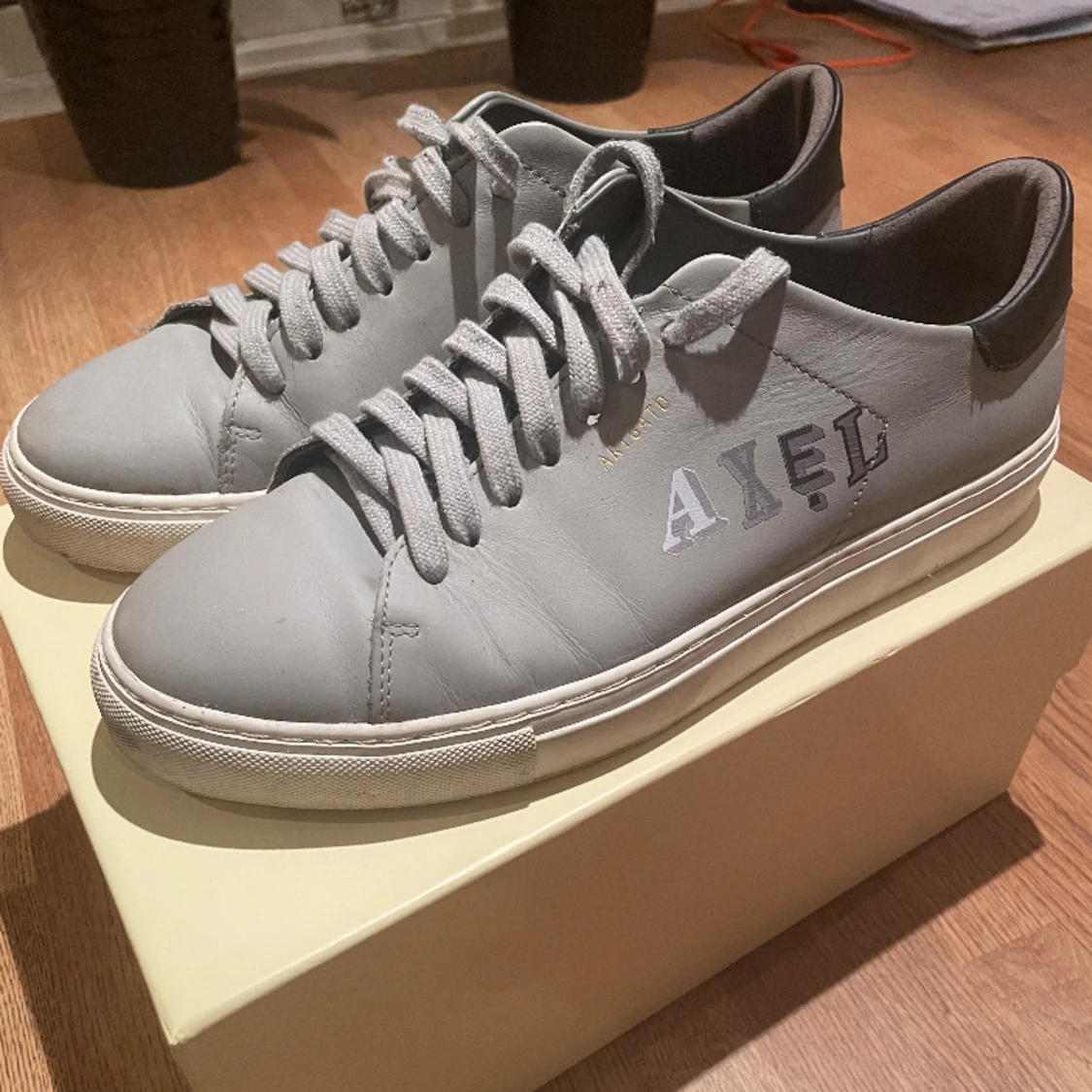 Axel Arigato - 90