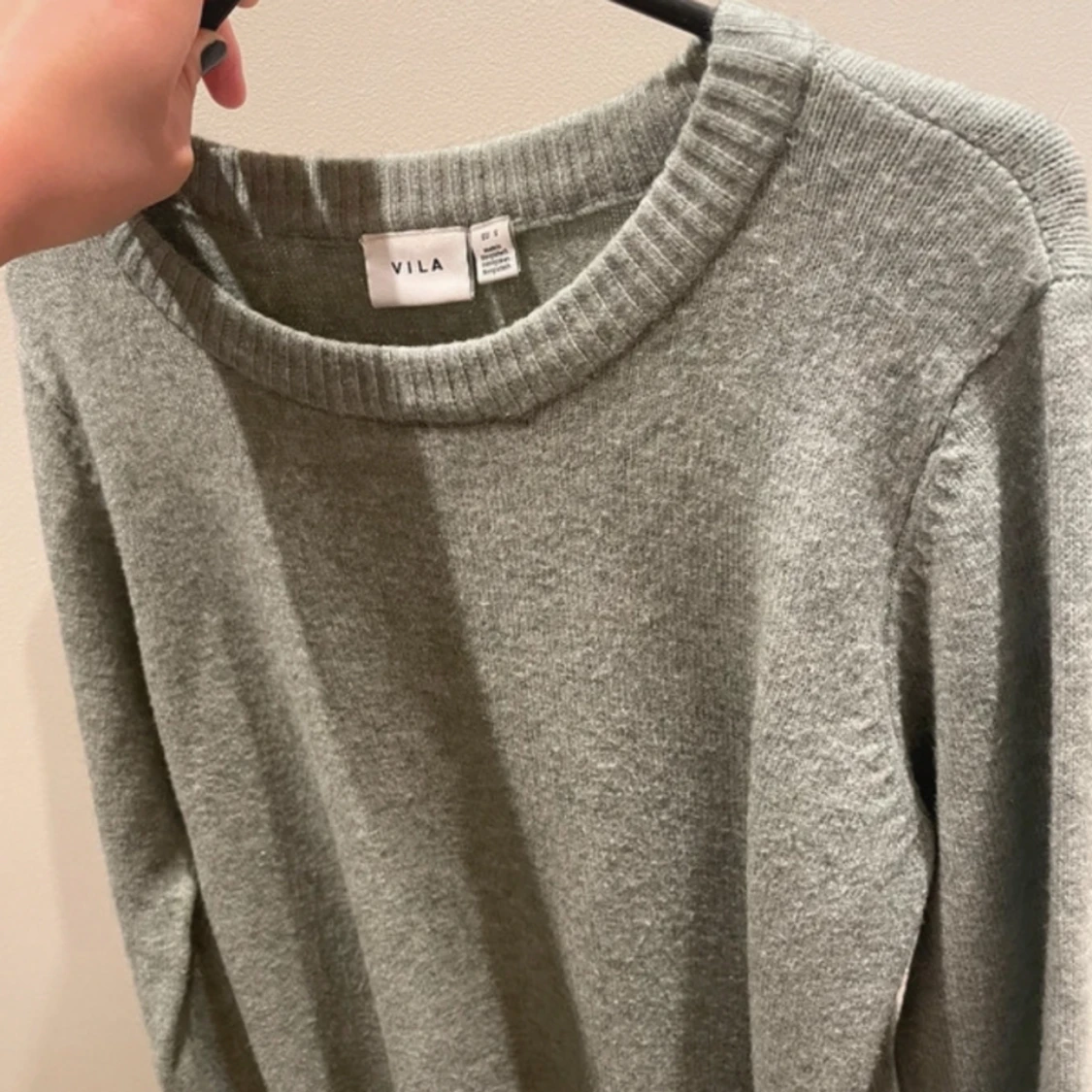 Grön stickad tröja - 90