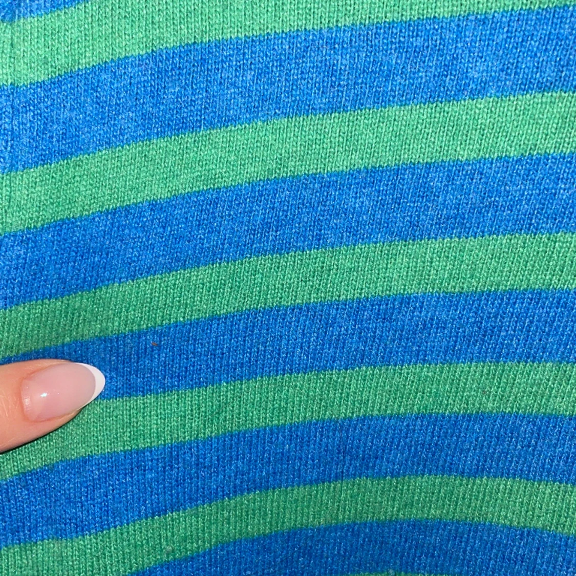 Söt stickad tröja - 90