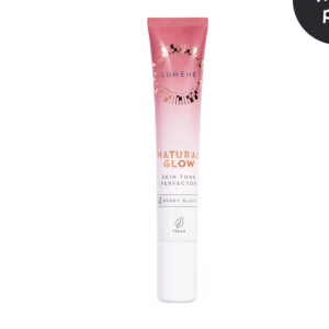 blush  - säljer denna helt nya liquid blushen från lumene i färgen 4 berry blush 🥰