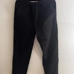 Byxor från Nothing/Something - Snygga byxor från Nothing/Someting  