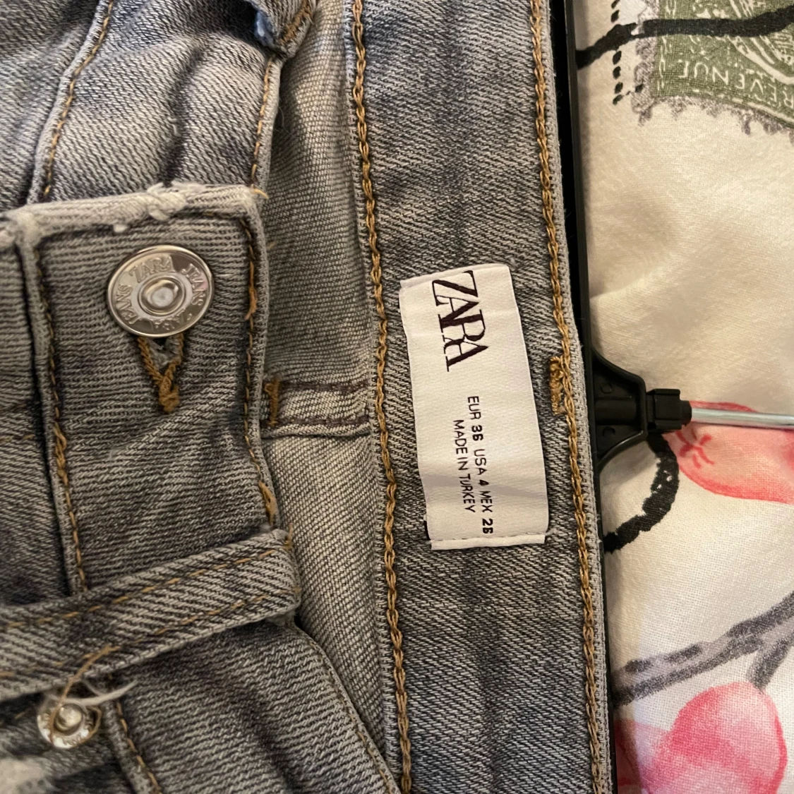 Jeans från Zara  - 91