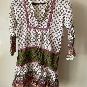 Tunika topp skjorta  - Tunika   Köp bet frakt