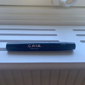 Caia Mascara - Caia Twist me up Mascara. Endast testad. Kommer ej till användning. Nypris 245kr