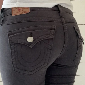 true religion jeans - passar mig i längden som är 174💕