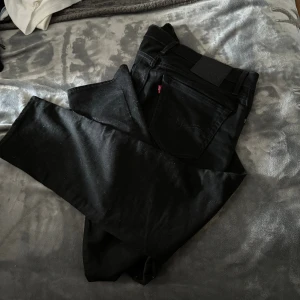 Levis 511 - Levis 511 W31 L32 Svarta