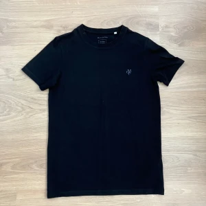 MarcO Polo T-shirt - Säljer en svart Marco Polo tshirt 