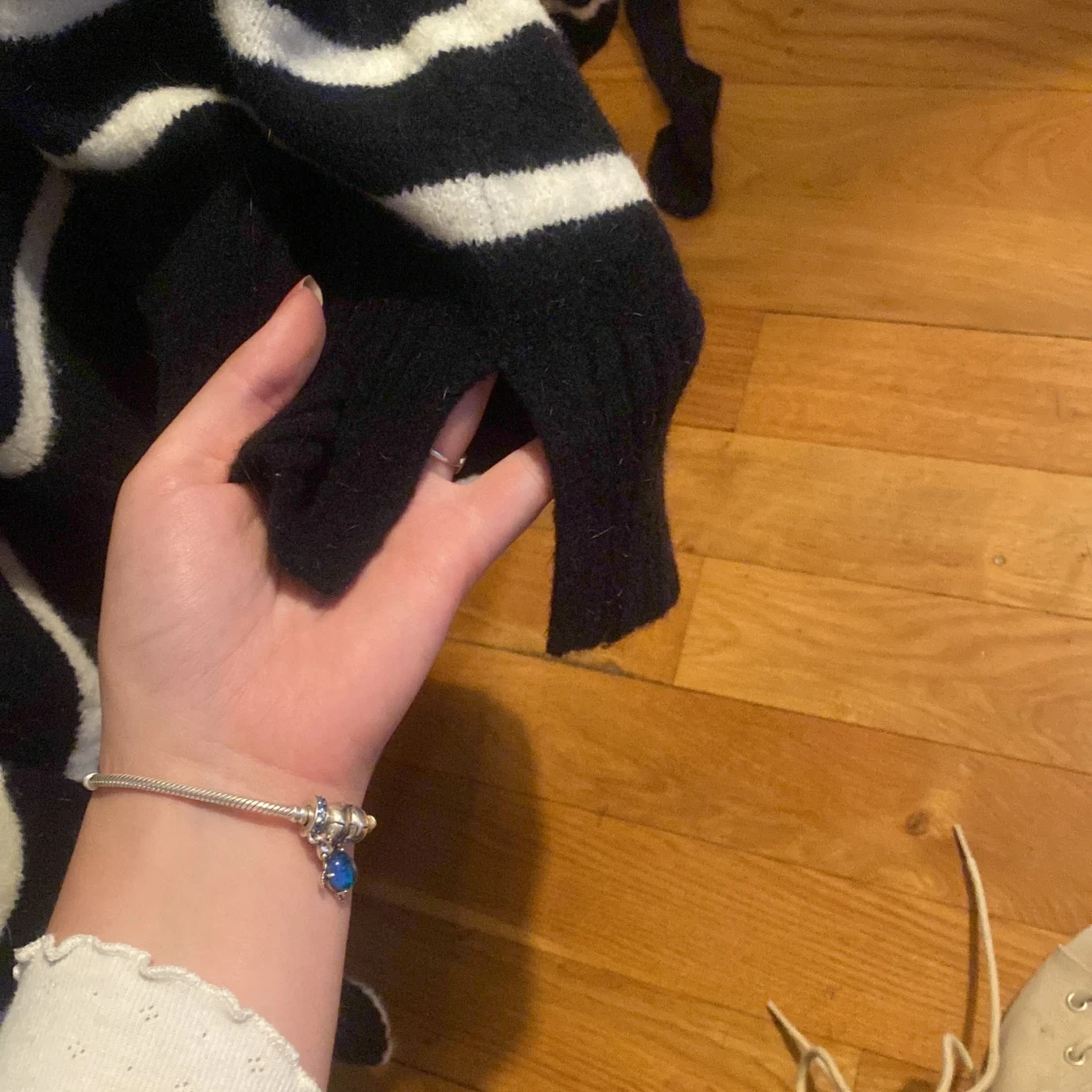 Randing tröja i mjukt material med slits vid höften - 4