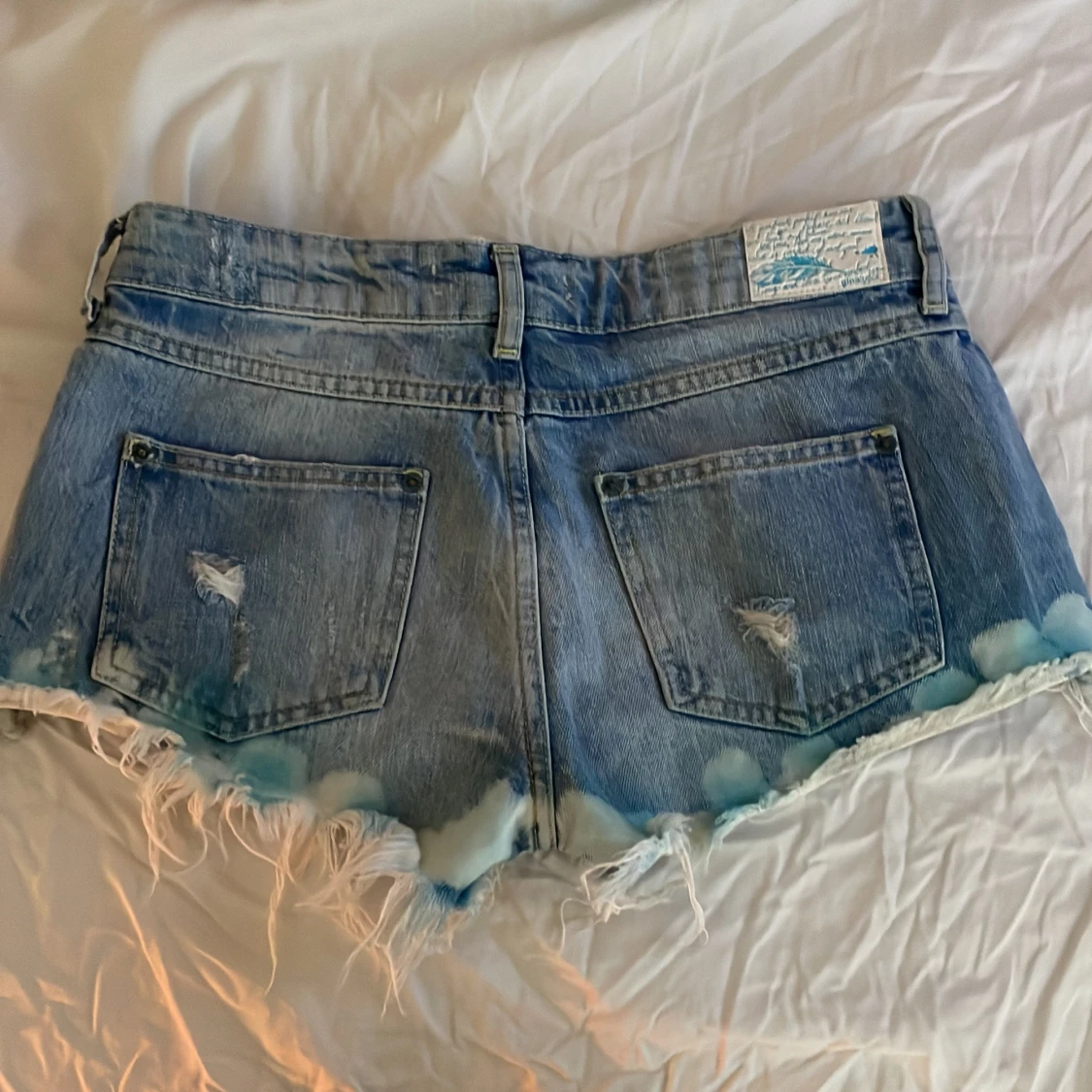 Lågmidjade jeansshorts  - 92