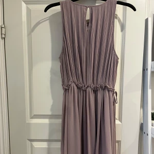 Sommarklänning  - Söt klänning feån HM